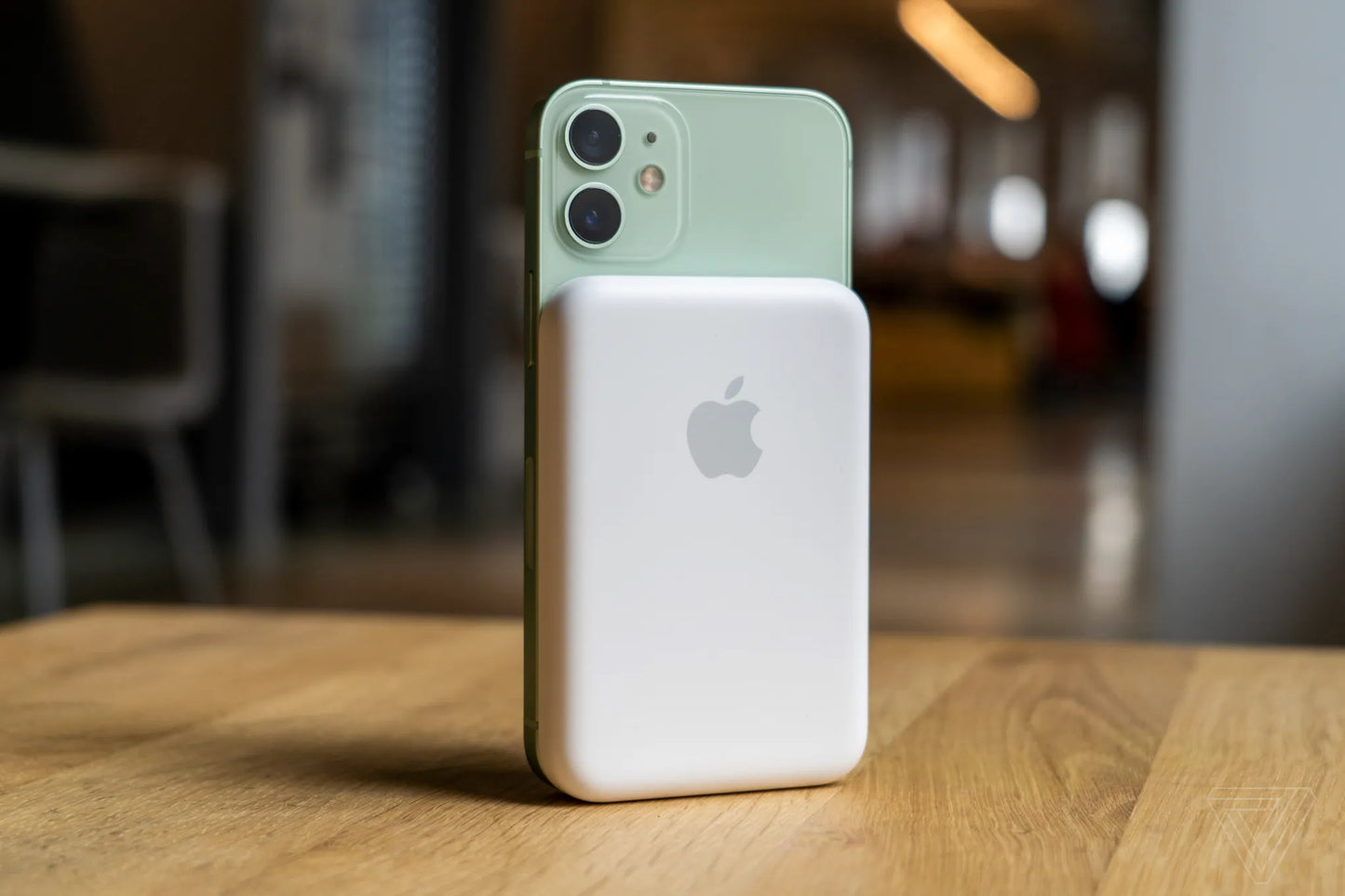 MagSafe battery Pack